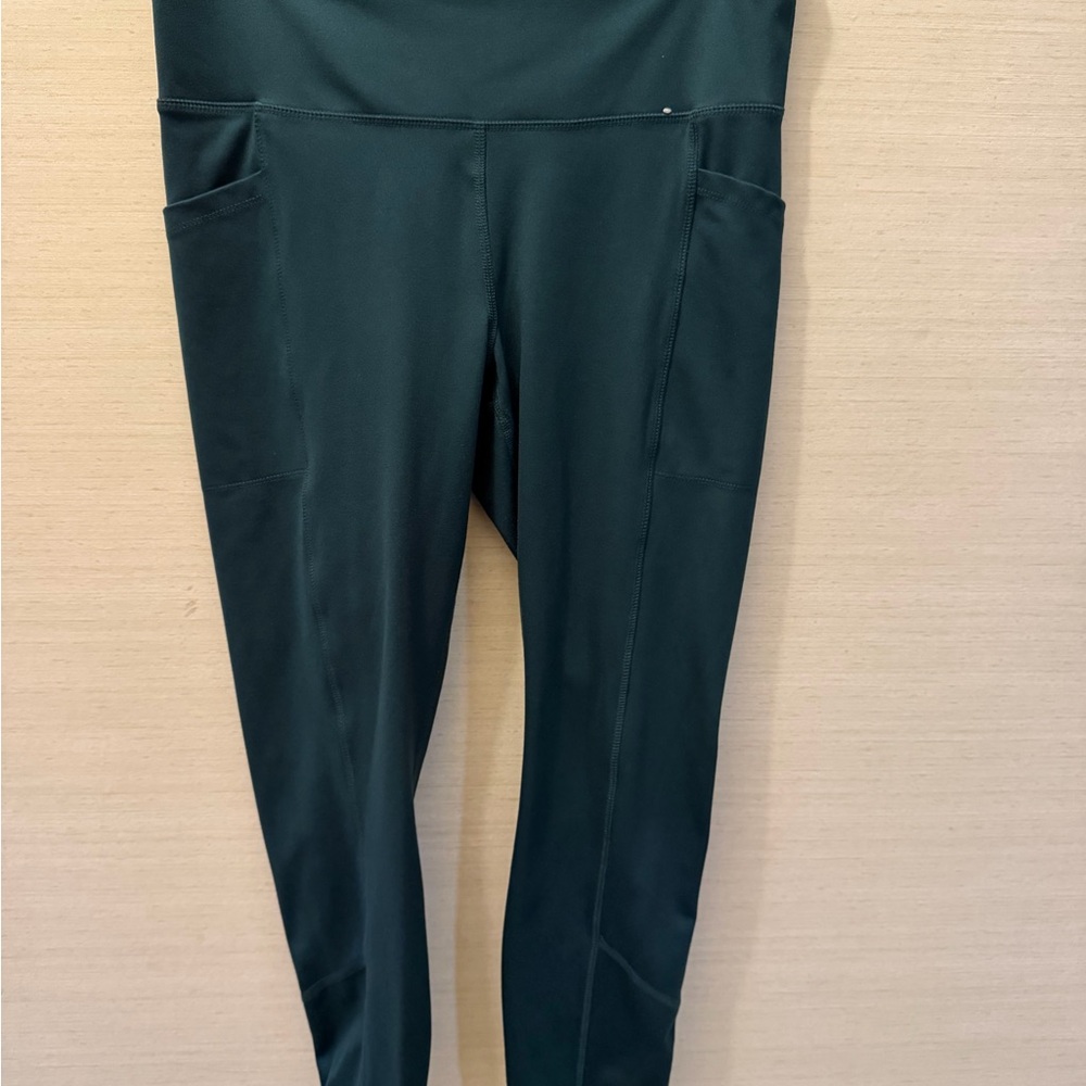 Marika Dark Green High-Rise Leggings with Side Pockets